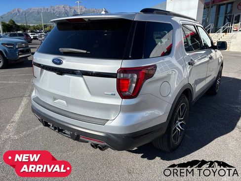 Used 2019 Ford Explorer Sport AWD/4WD image 19