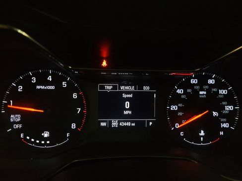 Used 2022 Chevrolet TrailBlazer LT AWD/4WD image 23