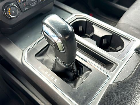 Used 2019 Ford F150 XLT w/ Equipment Group 302A Luxury AWD/4WD image 35