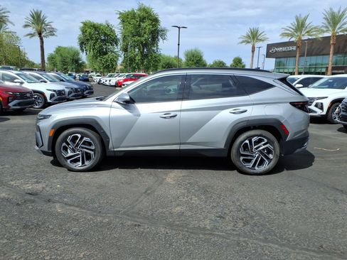 New 2026 Hyundai Tucson Limited FWD image 3