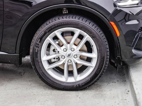 Used 2024 Dodge Durango GT RWD image 11