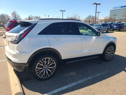 Used 2024 Cadillac XT4 Sport AWD/4WD image 2