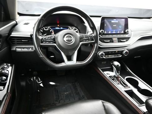 Used 2024 Nissan Altima 2.5 SR image 20