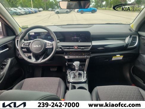 New 2026 Kia Seltos S FWD image 17