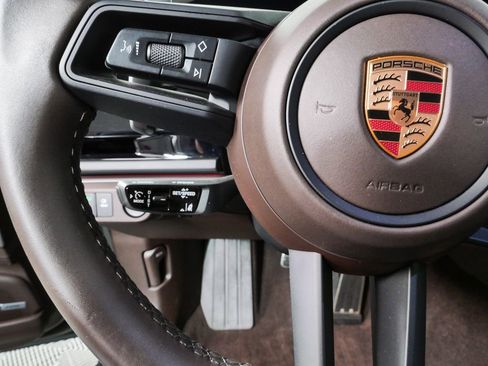 Certified 2025 Porsche Panamera 4 AWD/4WD image 10