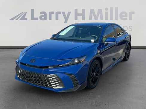 Certified 2025 Toyota Camry SE w/ Multimedia Upgrade Package FWD image 1