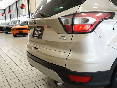 Used 2017 Ford Escape SE FWD image 15