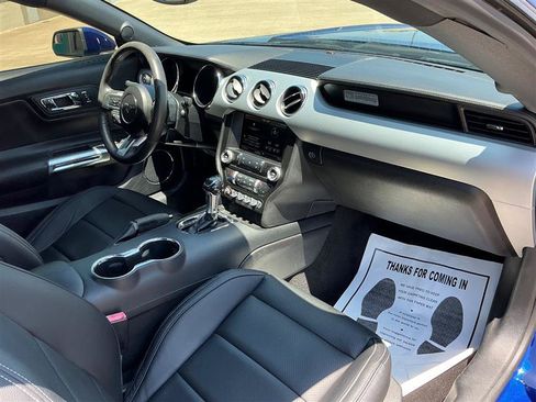 Used 2015 Ford Mustang Premium RWD image 35