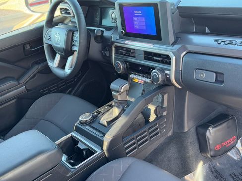 Certified 2025 Toyota Tacoma SR5 image 12