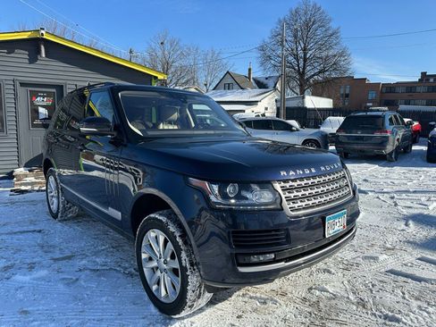 Used 2017 Land Rover Range Rover HSE image 2