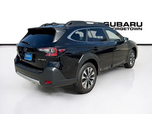 Used 2025 Subaru Outback Limited AWD/4WD image 7