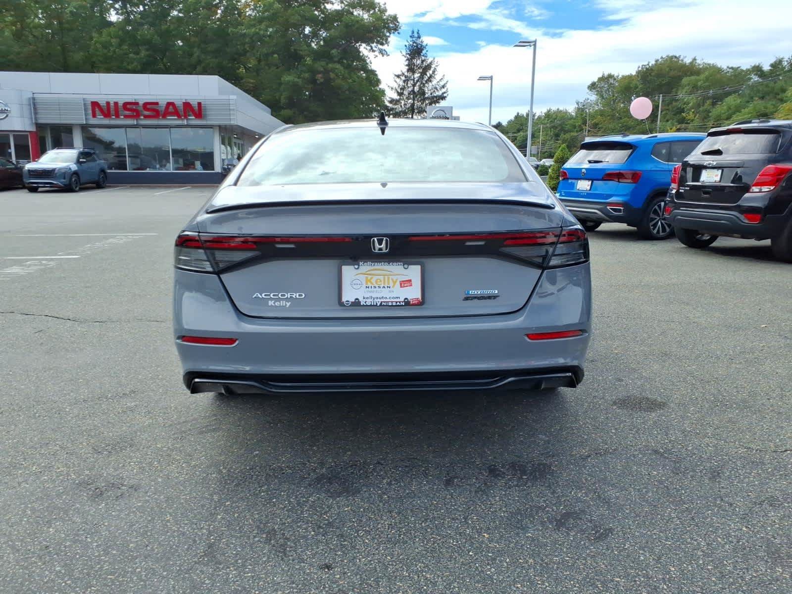Used 2024 Honda Accord Sport image 6