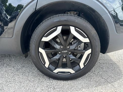 Used 2024 Kia Telluride S AWD/4WD image 29