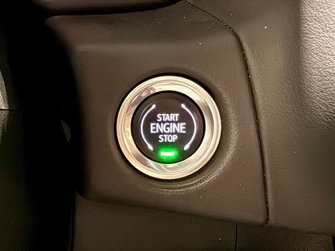 Used 2024 Chevrolet Tahoe LS RWD image 22