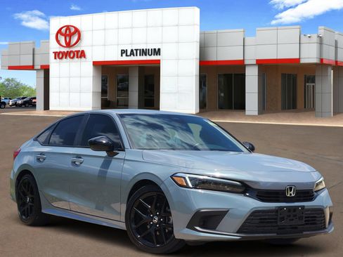 Used 2024 Honda Civic Sport image 1