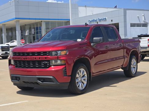 Used 2022 Chevrolet Silverado 1500 Custom w/ LPO, Dark Essentials Package AWD/4WD image 4