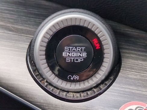 Used 2024 Jeep Wagoneer L Series II w/ Flexible Seating Group image 31