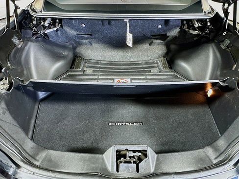 Used 2013 Chrysler 200 Touring image 22