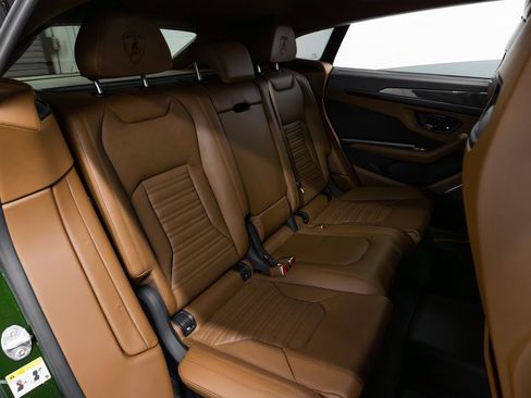 New 2025 Lamborghini Urus SE image 48