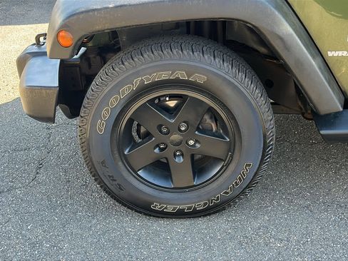 Used 2008 Jeep Wrangler X image 8