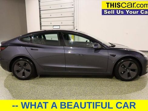 Used 2023 Tesla Model 3 Standard Range image 8