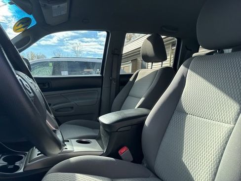 Used 2015 Toyota Tacoma 4x4 Double Cab image 7