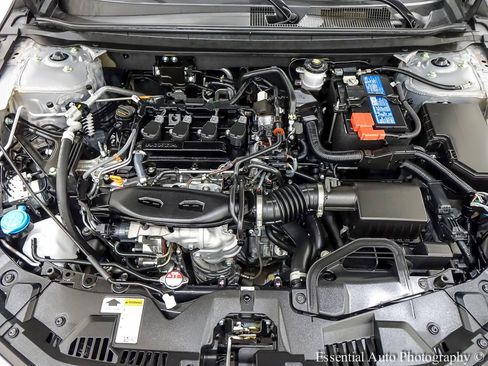 Used 2025 Honda Accord SE image 36