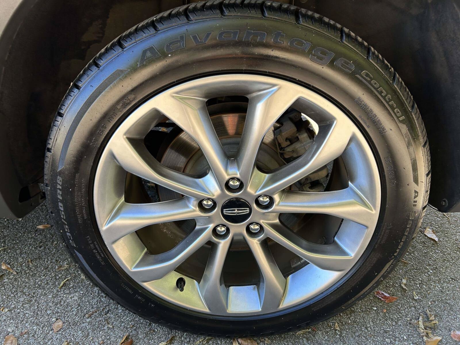 Used 2018 Lincoln MKC Select w/ Select Plus Package FWD image 13