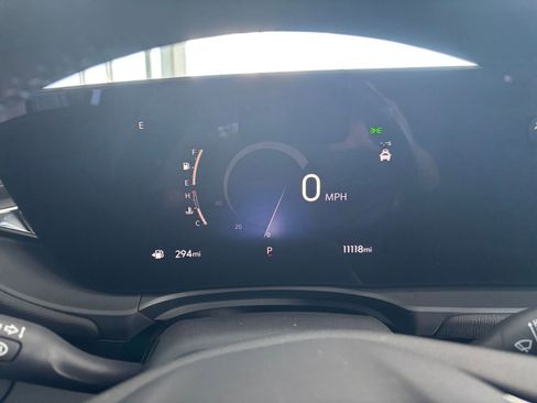 Used 2025 Buick Envista Sport Touring image 40