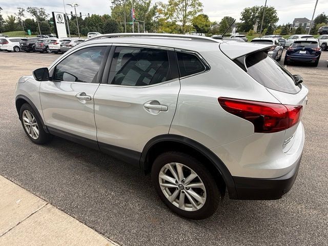 Used 2019 Nissan Rogue Sport SV AWD/4WD image 4