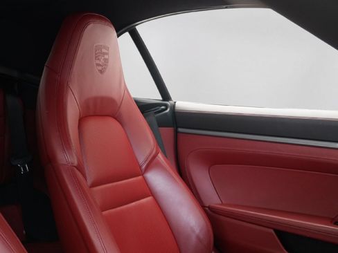 Used 2020 Porsche 911 Carrera S RWD image 29