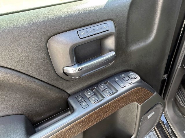 Used 2017 GMC Sierra 1500 Denali AWD/4WD image 15