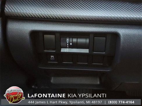 Used 2019 Subaru Crosstrek 2.0i Premium image 15