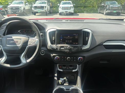 Certified 2025 GMC Terrain Elevation w/ Black Edition AWD/4WD image 18