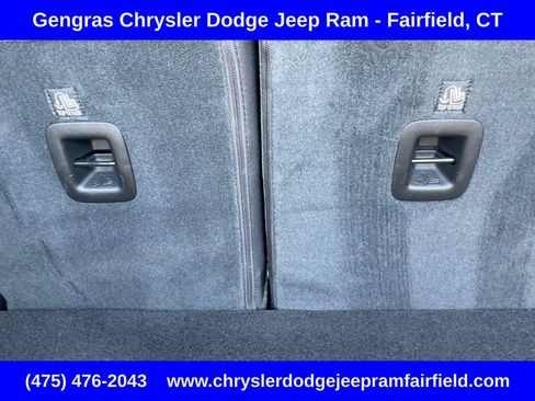 Certified 2025 Jeep Wrangler Unlimited Sahara AWD/4WD image 33