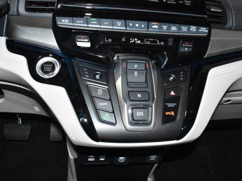 New 2026 Honda Odyssey Touring image 20
