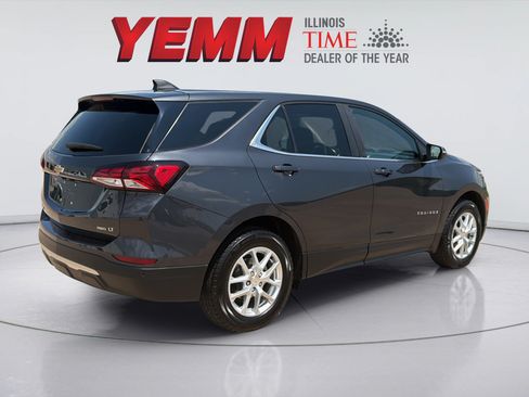 Used 2023 Chevrolet Equinox LT AWD/4WD image 7