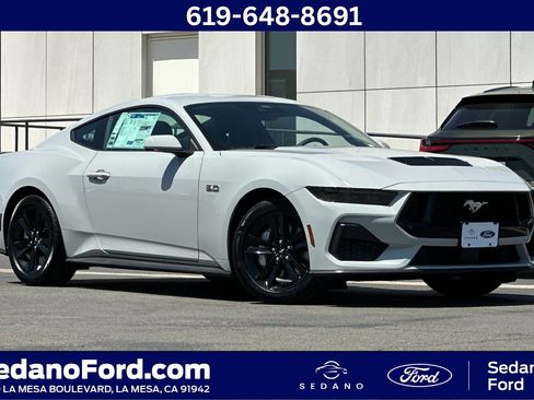New 2026 Ford Mustang GT RWD image 1