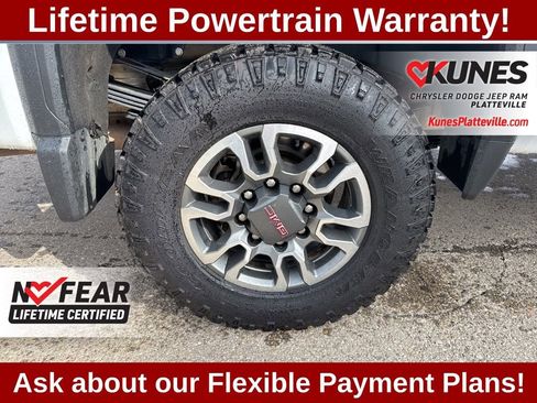 Used 2024 GMC Sierra 3500 SLE w/ SLE Convenience Package AWD/4WD image 13