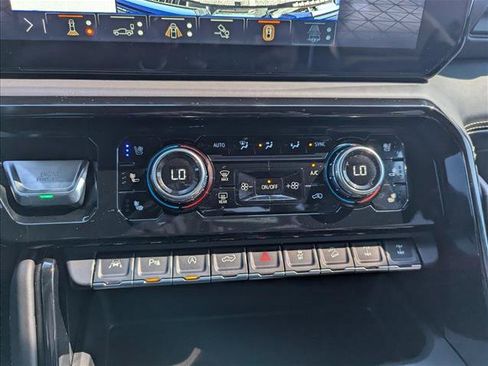 Used 2025 GMC Sierra 1500 AT4X AWD/4WD image 20
