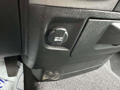 Used 2019 RAM 1500 Express AWD/4WD image 20