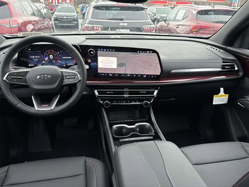 New 2026 Chevrolet Traverse Z71 w/ Driver Confidence Package image 7