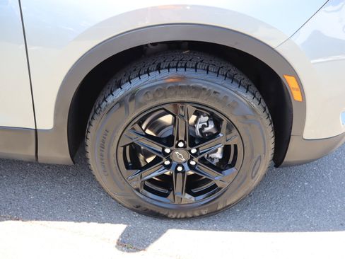 Used 2025 Chevrolet Blazer LT w/ Midnight/Sport Edition FWD image 37
