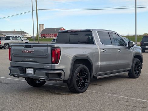 Used 2023 GMC Sierra 1500 Denali w/ Denali Reserve Package AWD/4WD image 4