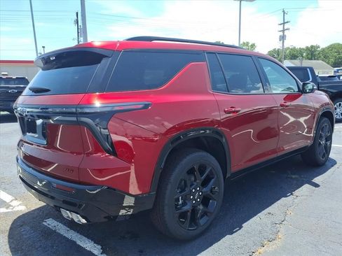 New 2026 Chevrolet Traverse RS FWD image 3