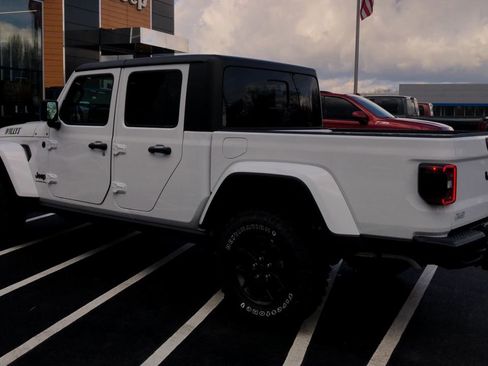 New 2026 Jeep Gladiator Willys image 5
