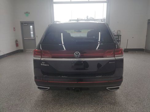 New 2026 Volkswagen Atlas SE AWD/4WD image 4