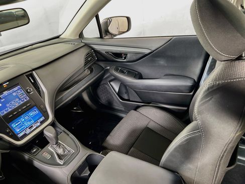 Used 2024 Subaru Outback AWD/4WD image 21