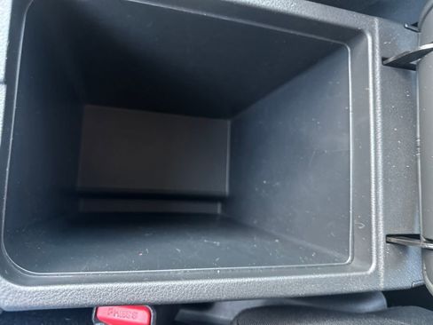 Used 2025 Nissan Sentra SV image 26