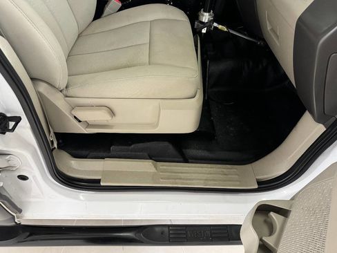 Used 2014 Ford Expedition XL RWD image 55